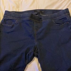 Torrid stretchy jeans size 3
